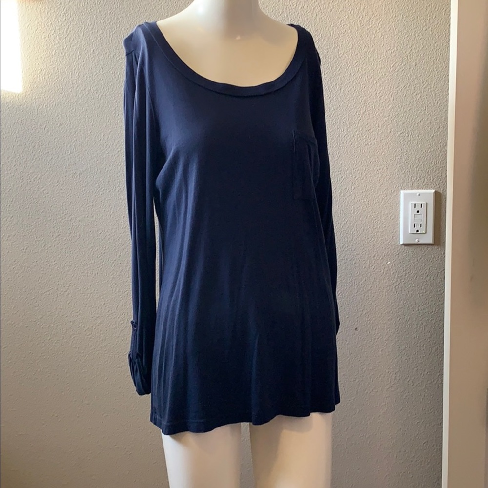 Navy Long sleeve tee